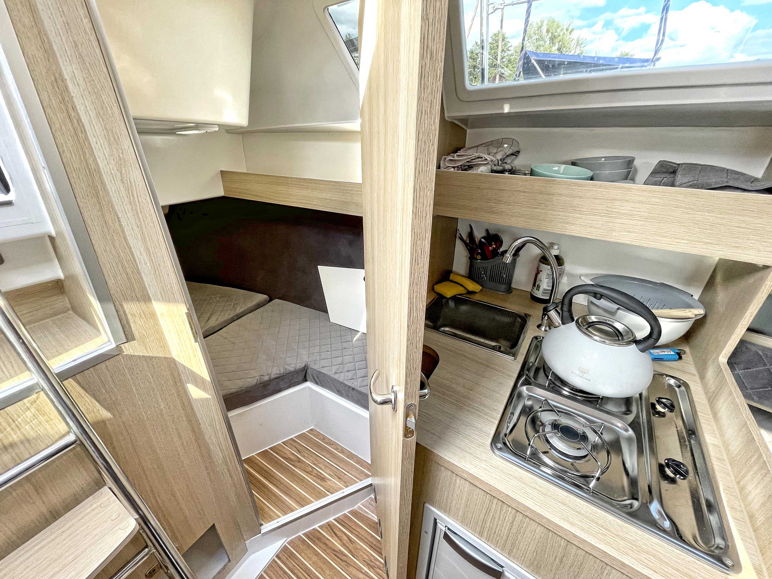 Altra27 czarter jachtów mazury